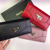 Кошелек Prada